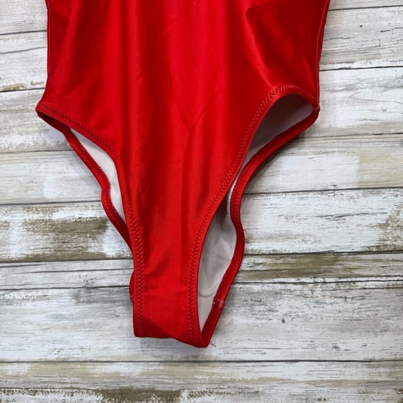 Chubbies Women’s Red One Piece Swimsuit size Small - Picture 2 of 7